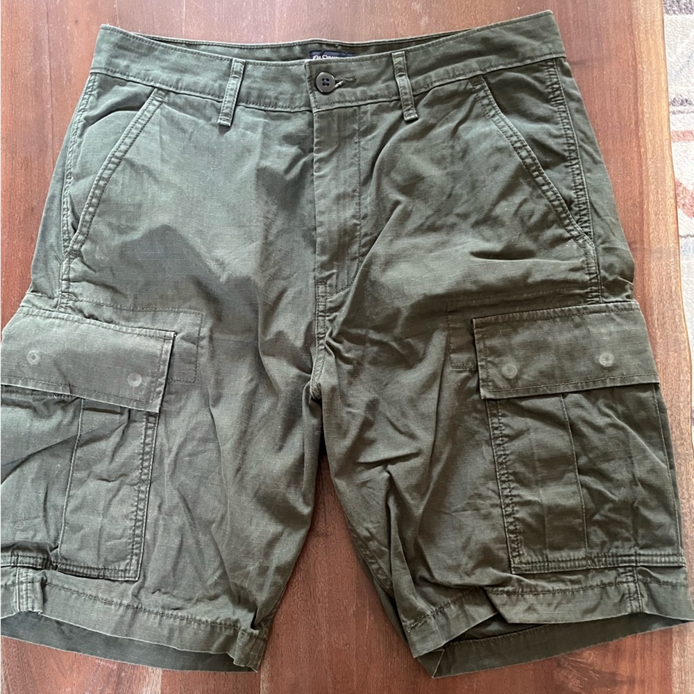 Levi's Green Cargo Pants Durable Cotton Utility Style